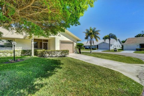 Снять в аренду виллу или дом в Уэст-Палм-Бич, Флорида 2 спальни, 140.47м2, № 2005574 - фото 3