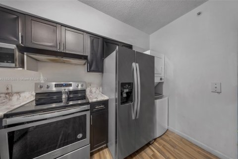 Copropriété à vendre à Miami, Floride: 2 chambres, 79.9 m2 № 1809579 - photo 14