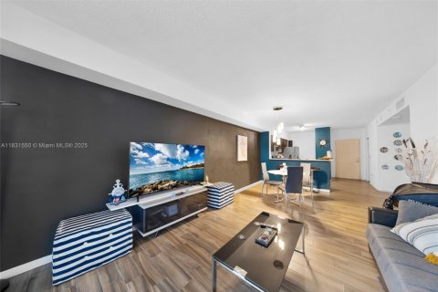 Copropriété à vendre à Miami, Floride: 2 chambres, 79.9 m2 № 1809579 - photo 6