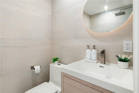 Villa ou maison à vendre à Islamorada, Village of Islands, Floride: 3 chambres, 172.61 m2 № 1954974 - photo 16