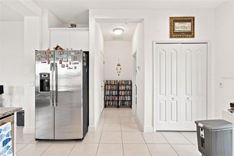 House in Bradenton, Florida 3 bedrooms, 141.95 sq.m. № 2396395 - photo 16