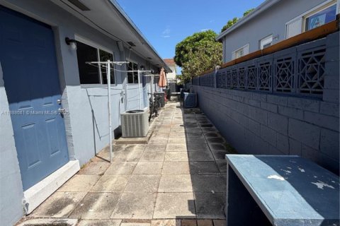 Снять в аренду квартиру в Холливуд, Флорида 1 спальня, 58.53м2, № 1942092 - фото 14