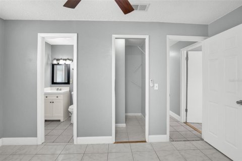House in Orlando, Florida 3 bedrooms, 116.13 sq.m. № 2222753 - photo 22