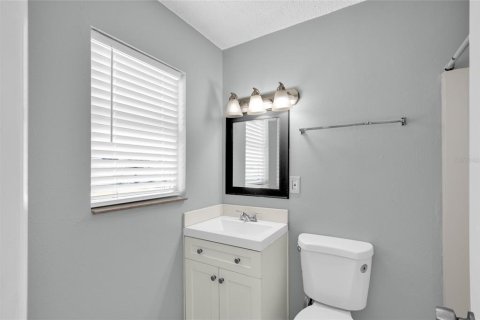 House in Orlando, Florida 3 bedrooms, 116.13 sq.m. № 2222753 - photo 23