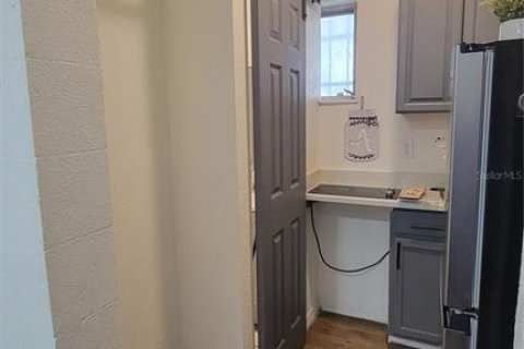 Снять в аренду кондоминиум в Апопка, Флорида 3 комнаты, 29.73м2, № 2239493 - фото 10