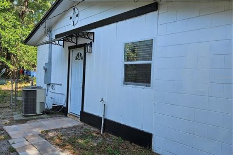 Снять в аренду кондоминиум в Апопка, Флорида 3 комнаты, 29.73м2, № 2239493 - фото 2