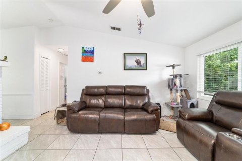Casa en venta en Ocala, Florida, 4 dormitorios, 135.45 m2 № 2131082 - foto 6