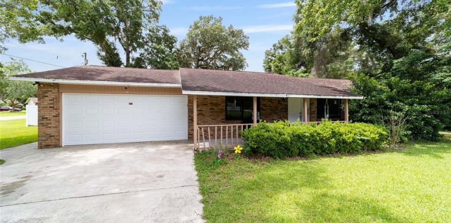 Casa en Ocala, Florida 4 dormitorios, 135.45 m2 № 2131082