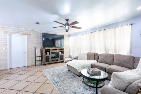 Villa ou maison à vendre à Archer, Floride: 4 chambres, 268.49 m2 № 2235736 - photo 7