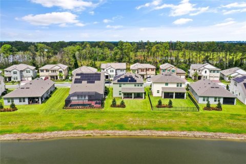 House in Winter Garden, Florida 5 bedrooms, 299.8 sq.m. № 1771664 - photo 29
