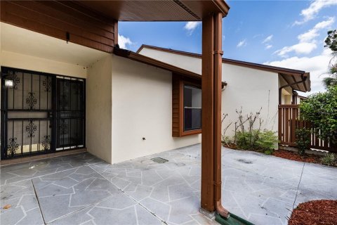 Casa en venta en Eustis, Florida, 2 dormitorios, 108.7 m2 № 2124894 - foto 4