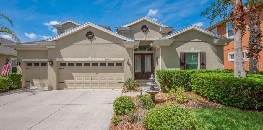 House in Fish Hawk, Florida 4 bedrooms, 300.17 sq.m. № 2204276