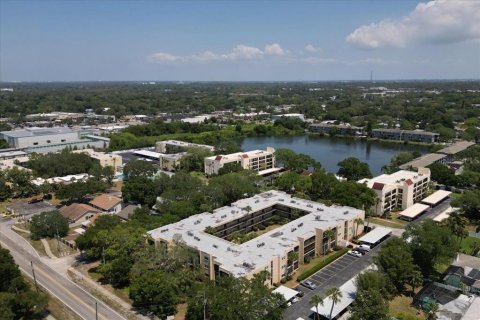 Condo in Largo, Florida, 1 bedroom  № 1812822 - photo 19