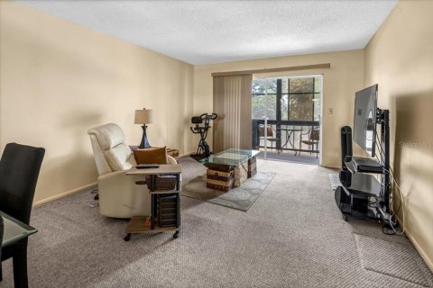 Condo in Largo, Florida, 1 bedroom  № 1812822 - photo 8