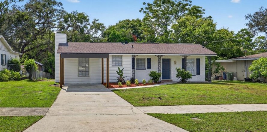 Villa ou maison à Tampa, Floride 3 chambres, 120.77 m2 № 1884705