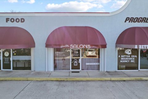 Commercial property in Port St. Lucie, Florida № 2078268 - photo 2