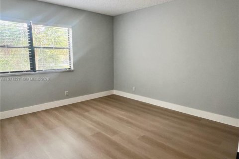 Condominio en alquiler en Weston, Florida, 2 dormitorios, 102.75 m2 № 2032250 - foto 15