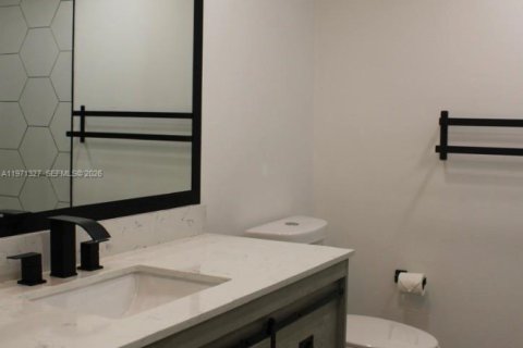 Condominio en alquiler en Weston, Florida, 2 dormitorios, 102.75 m2 № 2032250 - foto 12
