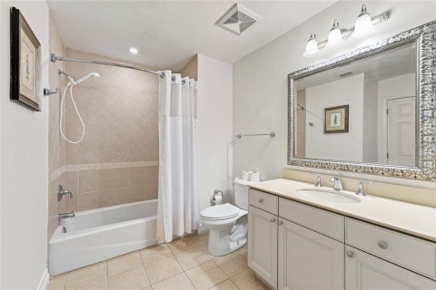 Купить кондоминиум в Киссимми, Флорида 5 комнат, 151.43м2, № 2347334 - фото 23