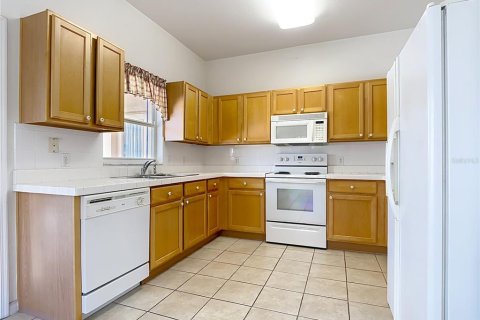 Купить дуплекс в Киссимми, Флорида 5 комнат, 122.35м2, № 2150228 - фото 15