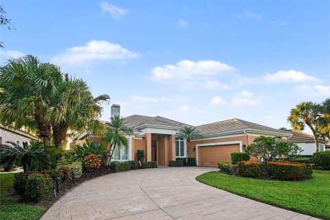 Casa en Bradenton, Florida 3 dormitorios, 226.4 m2 № 2386780