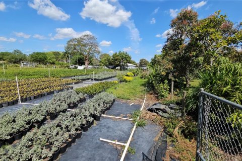 Terreno en venta en Miami, Florida № 1867937 - foto 25