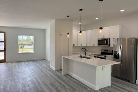 House in Ocala, Florida 4 bedrooms, 177.63 sq.m. № 1551837 - photo 10