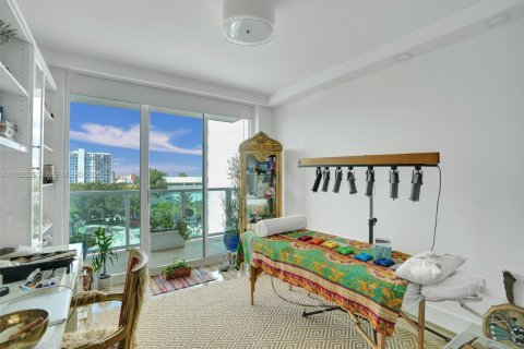 Condo in Aventura, Florida, 3 bedrooms  № 2076770 - photo 28