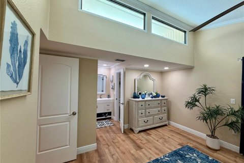 House in Sarasota, Florida 2 bedrooms, 109.35 sq.m. № 2233804 - photo 15