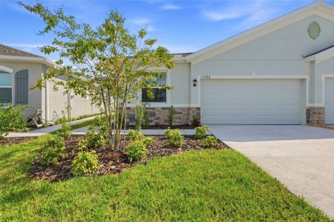 House in Bradenton, Florida 3 bedrooms, 145.39 sq.m. № 2394414 - photo 2