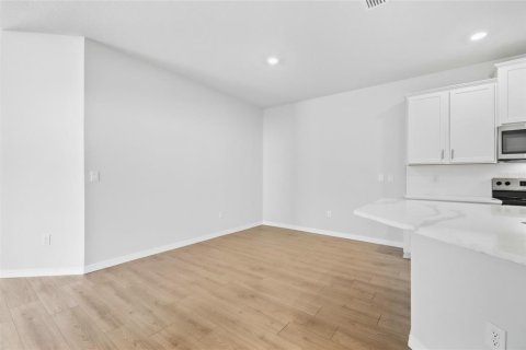 House in Bradenton, Florida 3 bedrooms, 145.39 sq.m. № 2394414 - photo 11