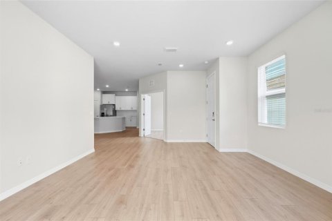 House in Bradenton, Florida 3 bedrooms, 145.39 sq.m. № 2394414 - photo 8