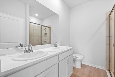 House in Bradenton, Florida 3 bedrooms, 145.39 sq.m. № 2394414 - photo 26