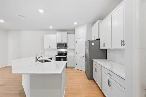 House in Bradenton, Florida 3 bedrooms, 145.39 sq.m. № 2394414 - photo 19