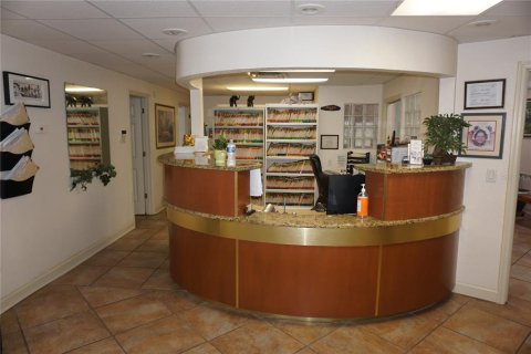 Commercial property in Tampa, Florida 375.33 sq.m. № 2092924 - photo 6