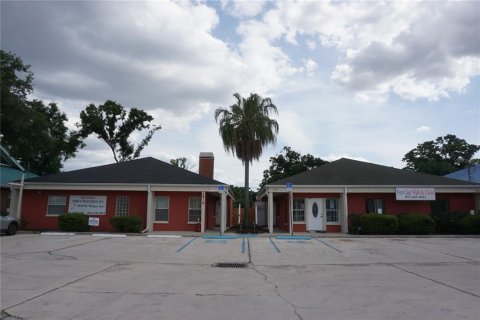 Commercial property in Tampa, Florida 375.33 sq.m. № 2092924 - photo 3