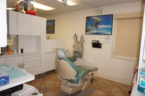 Commercial property in Tampa, Florida 375.33 sq.m. № 2092924 - photo 8