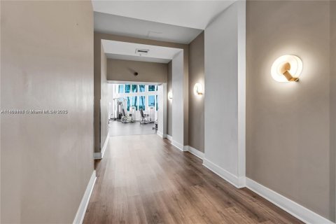 Condominio en alquiler en Miami, Florida, 2 dormitorios, 108.51 m2 № 1748338 - foto 19