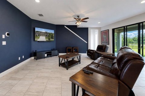 House in Fish Hawk, Florida 5 bedrooms, 335.01 sq.m. № 2236194 - photo 22