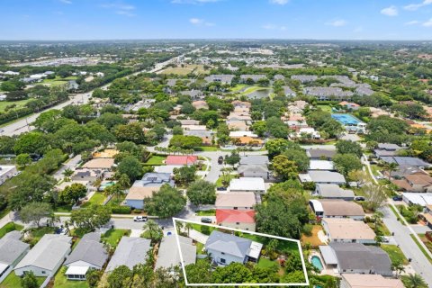 Villa ou maison à vendre à Delray Beach, Floride: 4 chambres, 229.56 m2 № 1180187 - photo 1