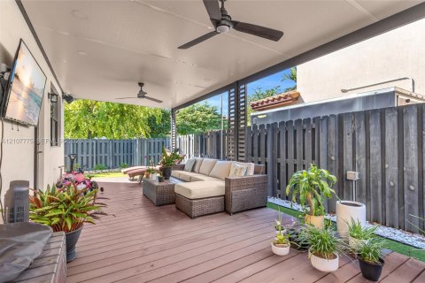 Casa en venta en Homestead, Florida, 4 dormitorios, 155.89 m2 № 2421030 - foto 19