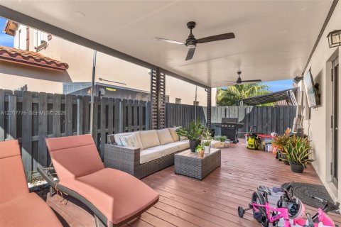 Casa en venta en Homestead, Florida, 4 dormitorios, 155.89 m2 № 2421030 - foto 20