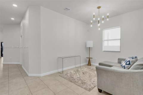 Casa en venta en Homestead, Florida, 4 dormitorios, 155.89 m2 № 2421030 - foto 3