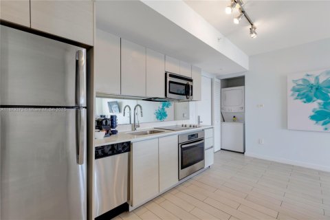 Copropriété à vendre à Hallandale Beach, Floride: 2 chambres, 94.76 m2 № 1977539 - photo 13