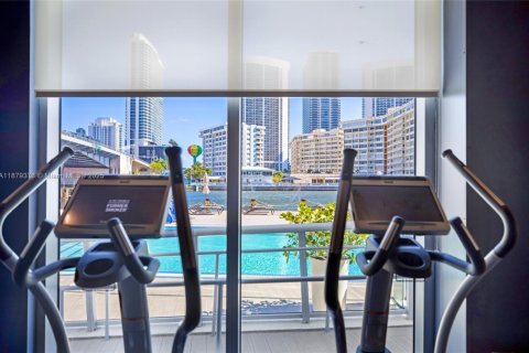 Copropriété à vendre à Hallandale Beach, Floride: 2 chambres, 94.76 m2 № 1977539 - photo 28