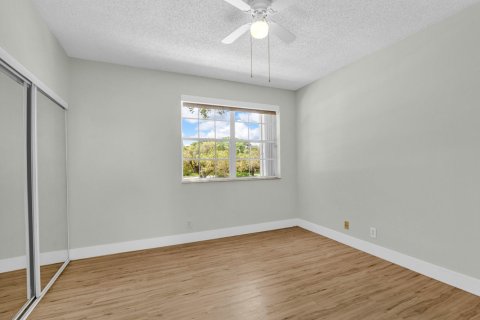Touwnhouse à louer à Weston, Floride: 2 chambres, 103.12 m2 № 2427828 - photo 19