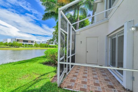 Touwnhouse à louer à Weston, Floride: 2 chambres, 103.12 m2 № 2427828 - photo 30
