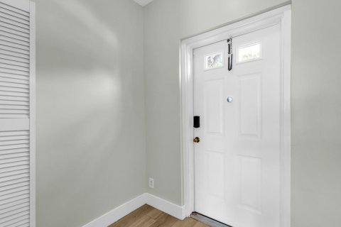 Touwnhouse à louer à Weston, Floride: 2 chambres, 103.12 m2 № 2427828 - photo 7