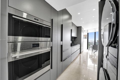 Купить кондоминиум в Авентура, Флорида 2 спальни, 144.93м2, № 2048823 - фото 21