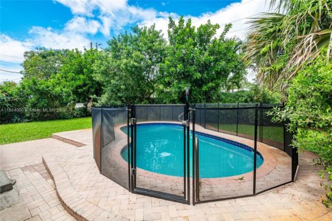 Casa en venta en Oakland Park, Florida, 3 dormitorios, 124.21 m2 № 1891779 - foto 21